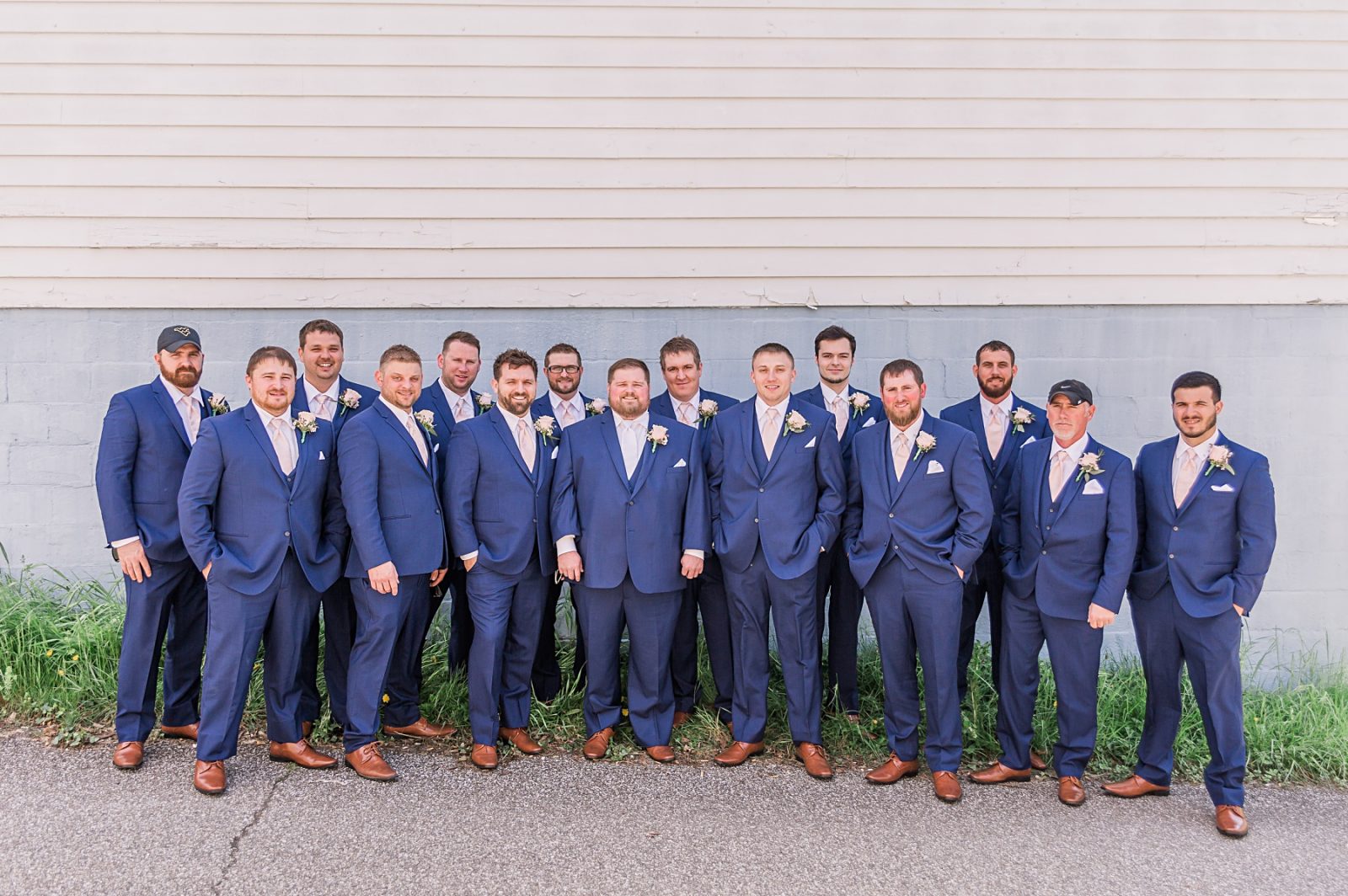 Wedding photography by Diana Gramlich, Groom with Groomsmen in navy blue suits and brown shoes